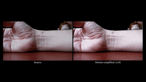Un traitement vidéo révèle les subtils pulsations à travers la peau. (Vidéo)