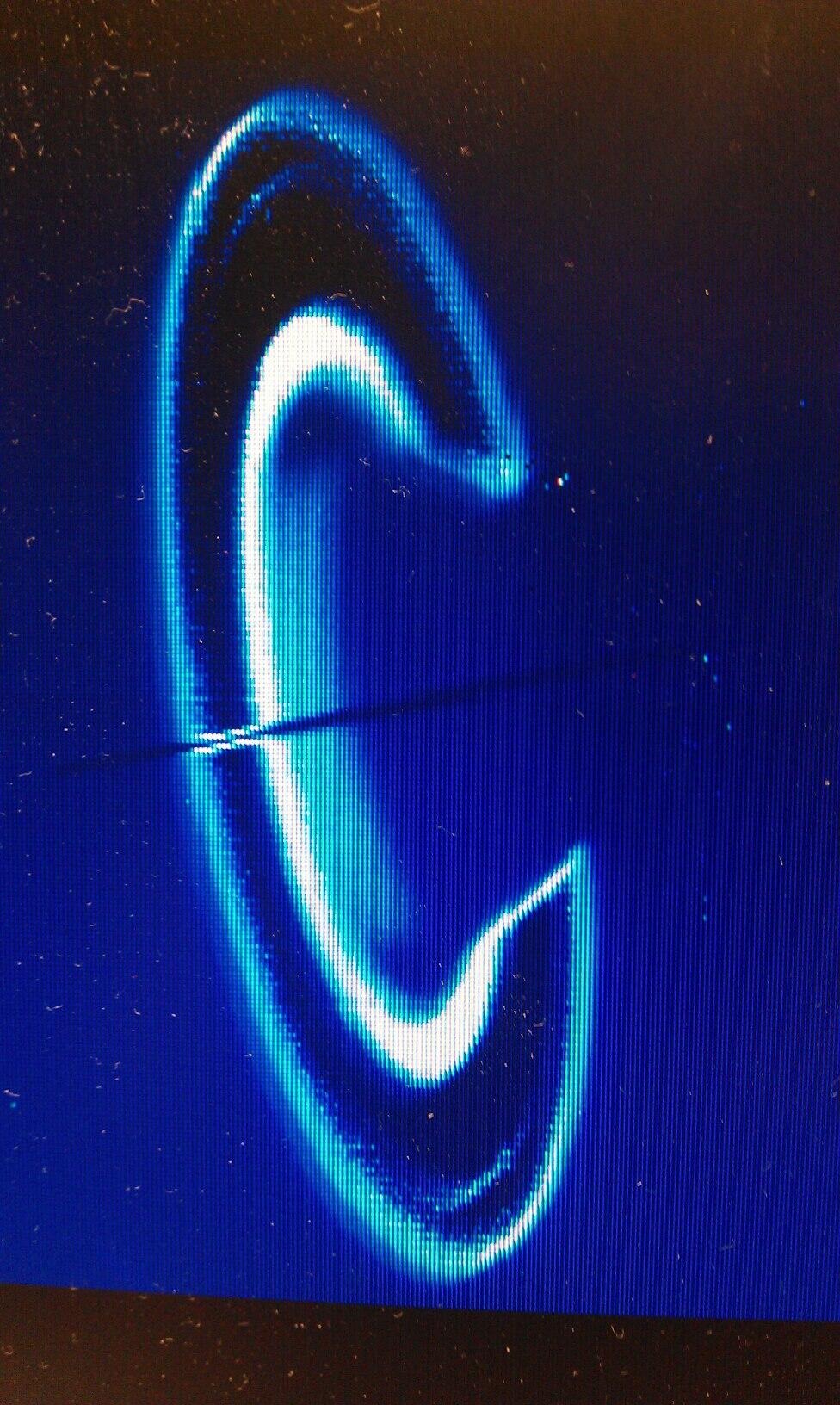 Un C comme Saturne dans l’infrarouge