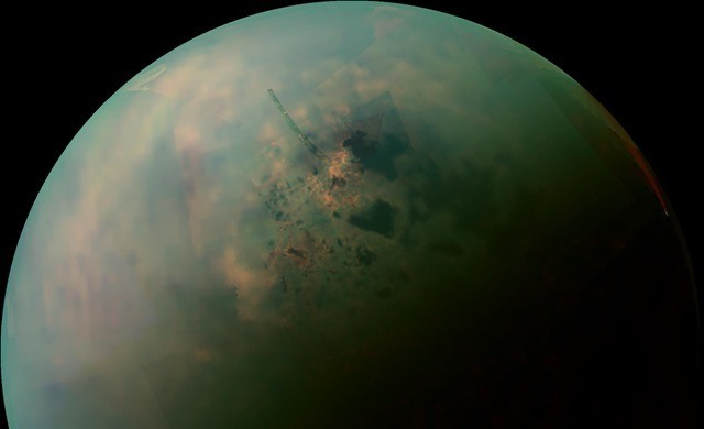 L’opportunité d’apercevoir les lacs et les mers de Titan