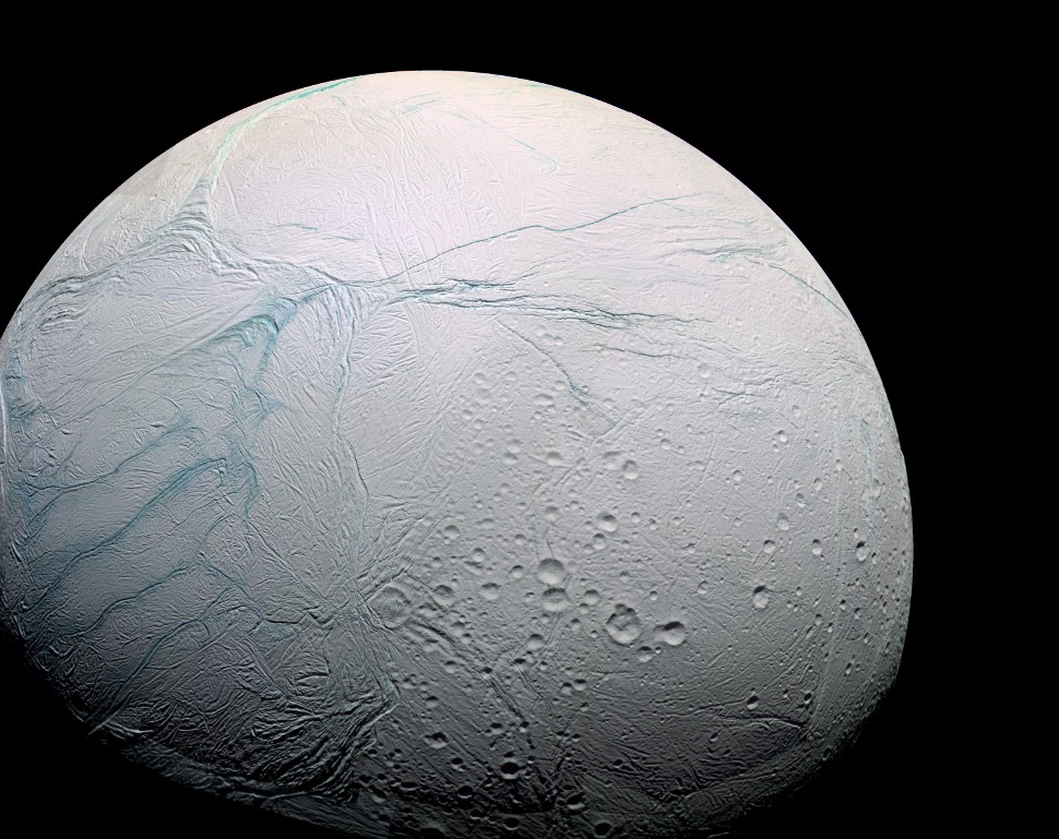 La lune de Saturne, Encelade, pourrait avoir des courants océaniques comme ceux observés autour de l’Antarctique