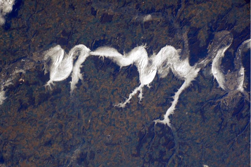 Image : la seine se révèle être un fleuve d’eau et de nuages