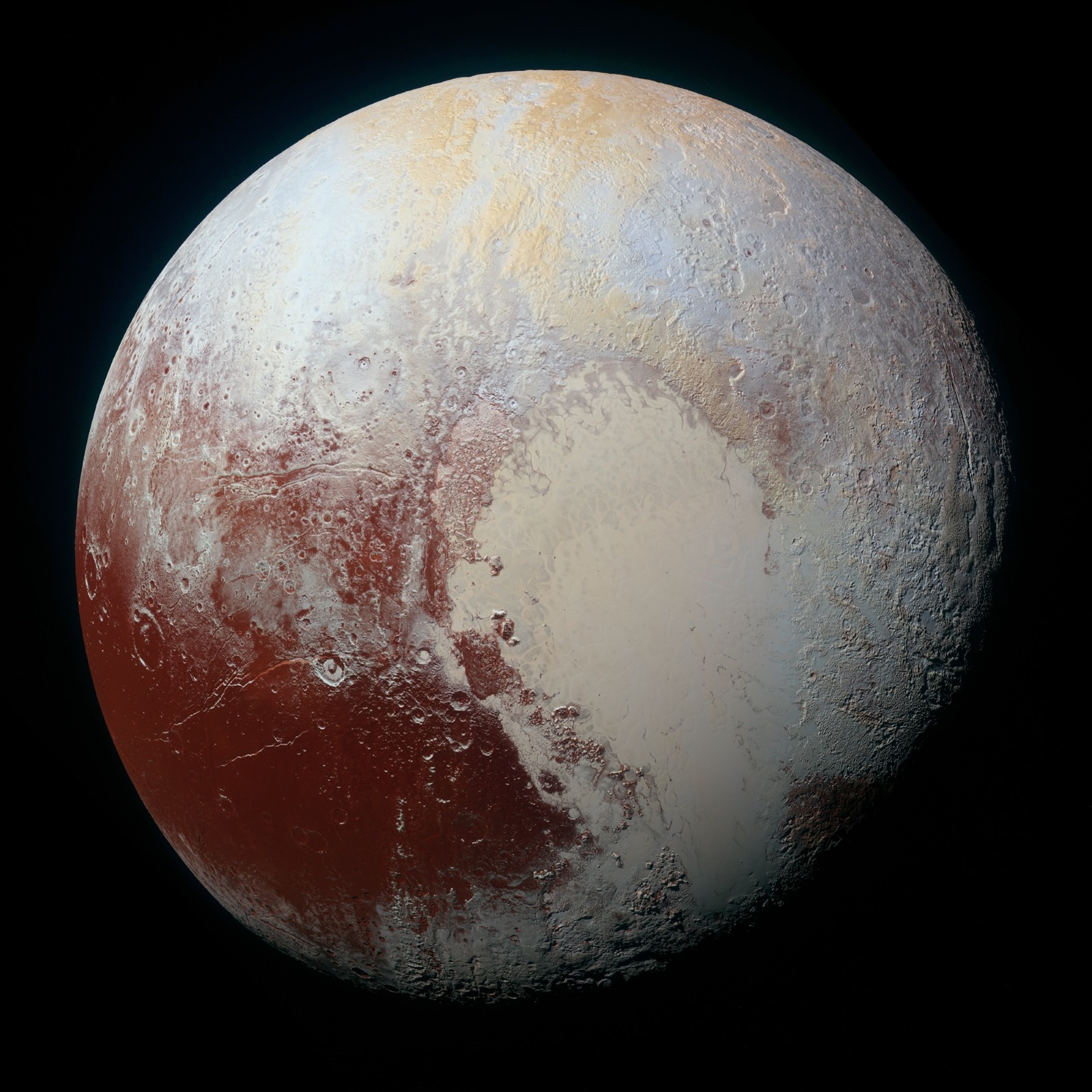 De nouvelles images de Pluton nous dévoilent sa “peau de serpent”