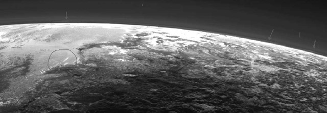 Il se pourrait que le ciel de Pluton soit parsemé de nuages
