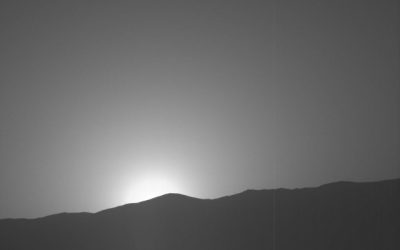 Le Curiosity nous a envoyé une nouvelle photo d’un coucher de Soleil martien
