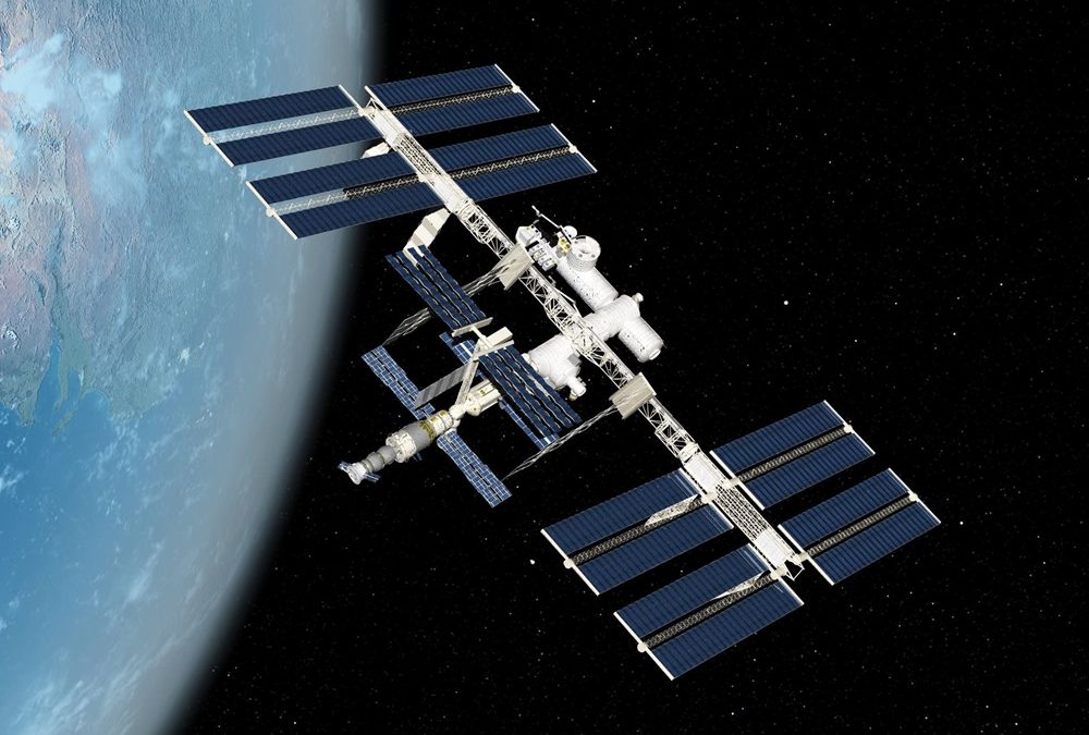 Des astronautes cherchent une petite fuite à bord de la Station Spatiale Internationale