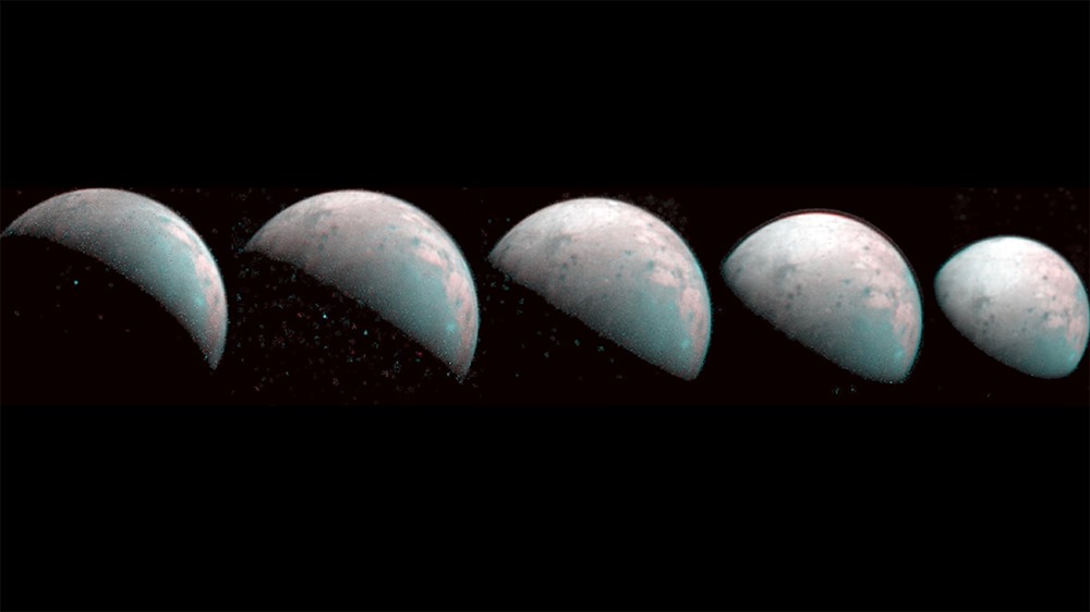 La sonde Juno trouve de la glace semblable à du verre sur le pôle nord de la lune de Jupiter, Ganymède