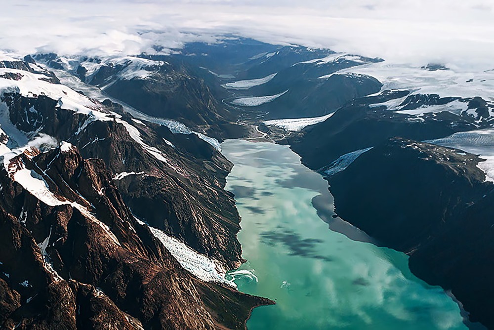 Des plantes fossilisées montrent que le Groenland a déjà fondu il n’y a pas si longtemps et que cela pourrait recommencer