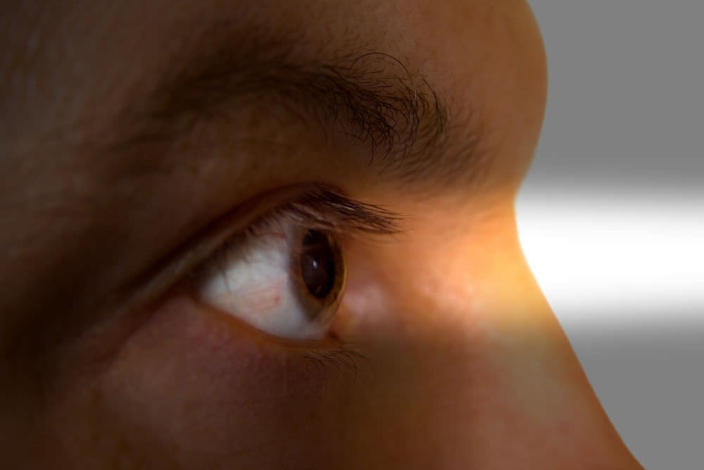 Des scientifiques utilisent une thérapie génique, des protéines d’algues et la lumière pour aider un aveugle à retrouver la vue
