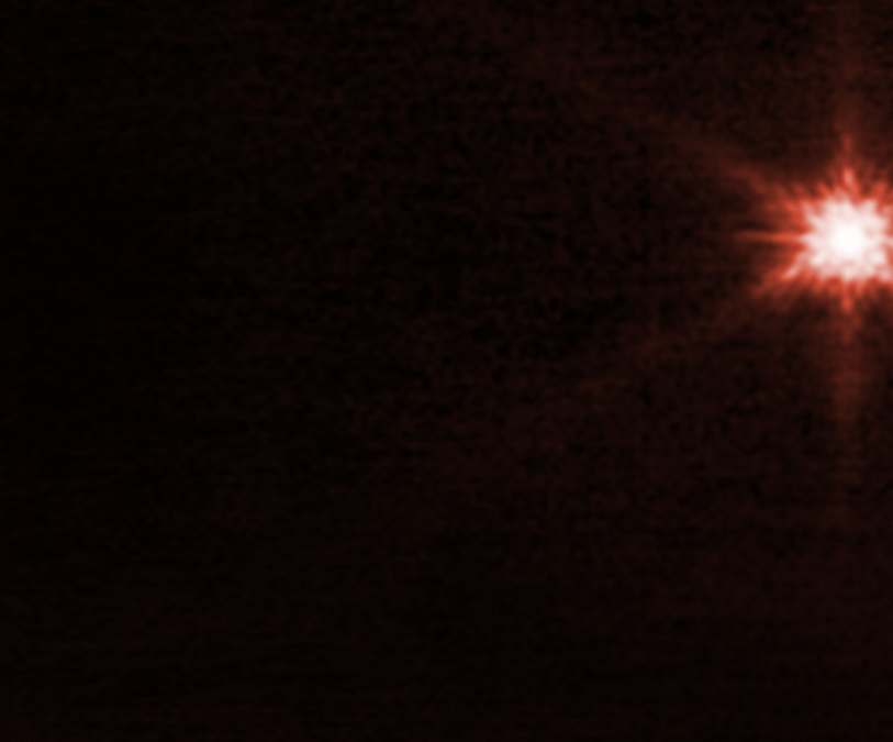 L’impact de la sonde DART dans un astéroïde capté par les télescopes spatiaux James Webb et Hubble