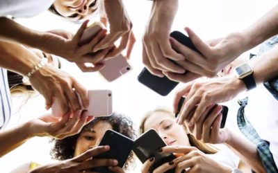 Une étude de trois ans suggère que l’utilisation des médias sociaux pourrait modifier le cerveau des adolescents