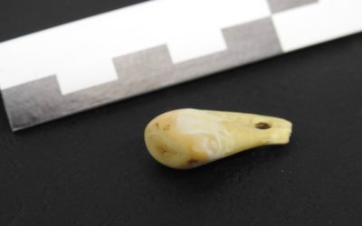 Un ancien pendentif contenant de l’ADN humain vieux de 20 000 ans a été découvert dans une grotte en Sibérie