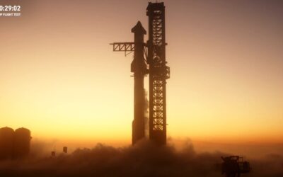 La très grosse fusée Starship de SpaceX se désintègre après la séparation réussie de ses étages