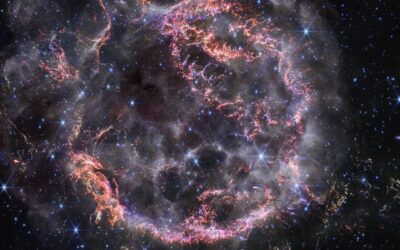 Le télescope James Webb prend une nouvelle photo épique de l’explosion d’une étoile, la supernova Cassiopée A
