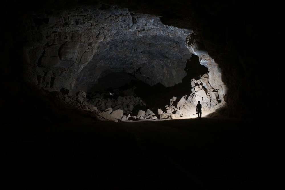Découverte d’anciens tunnels de lave dans le désert d’Arabie habités il y a des milliers d’années